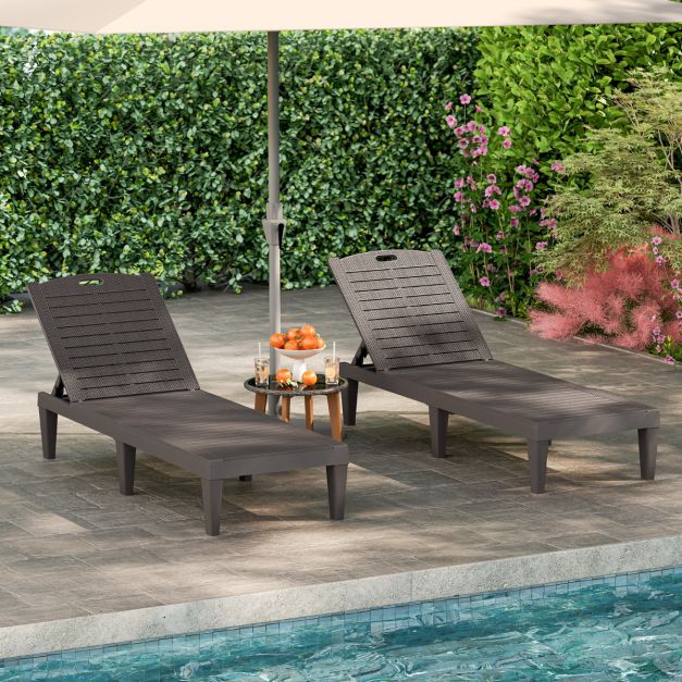 Best Sun Loungers for UK Gardens (Actually Worth Buying)